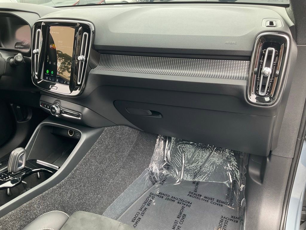 Used 2021 Volvo XC40 P8 Recharge AWD/4WD image 70