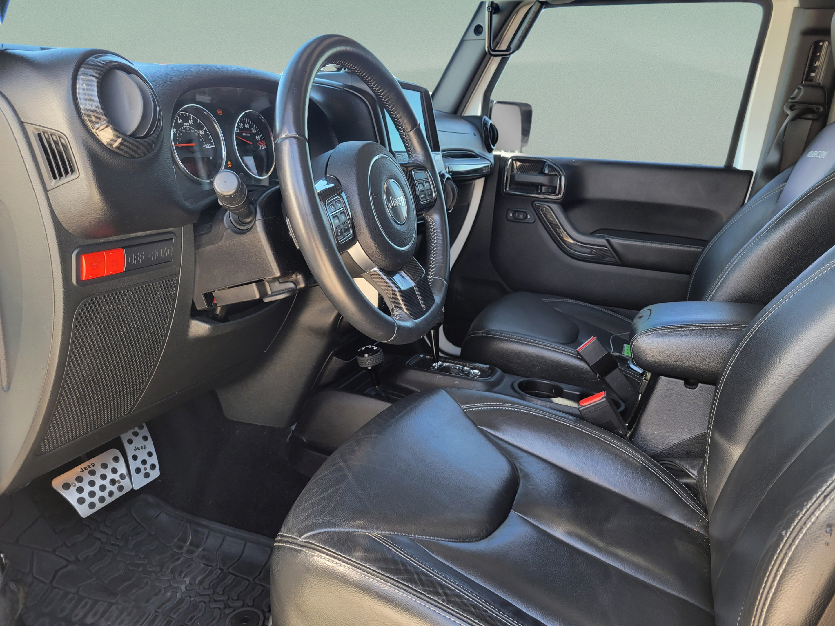 Used 2016 Jeep Wrangler Unlimited Rubicon AWD/4WD image 10