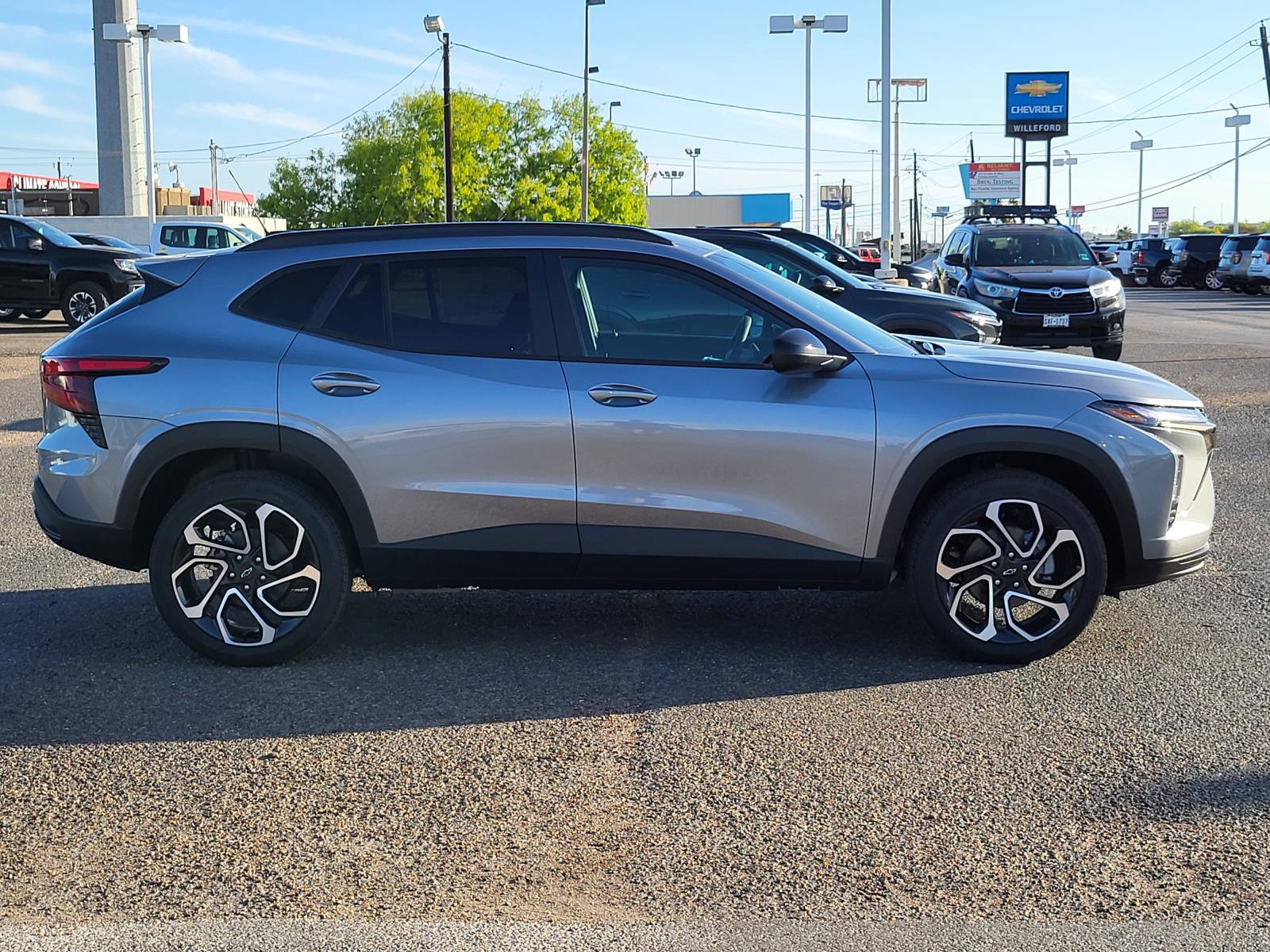 New 2026 Chevrolet Trax RS w/ Driver Confidence Package image 6