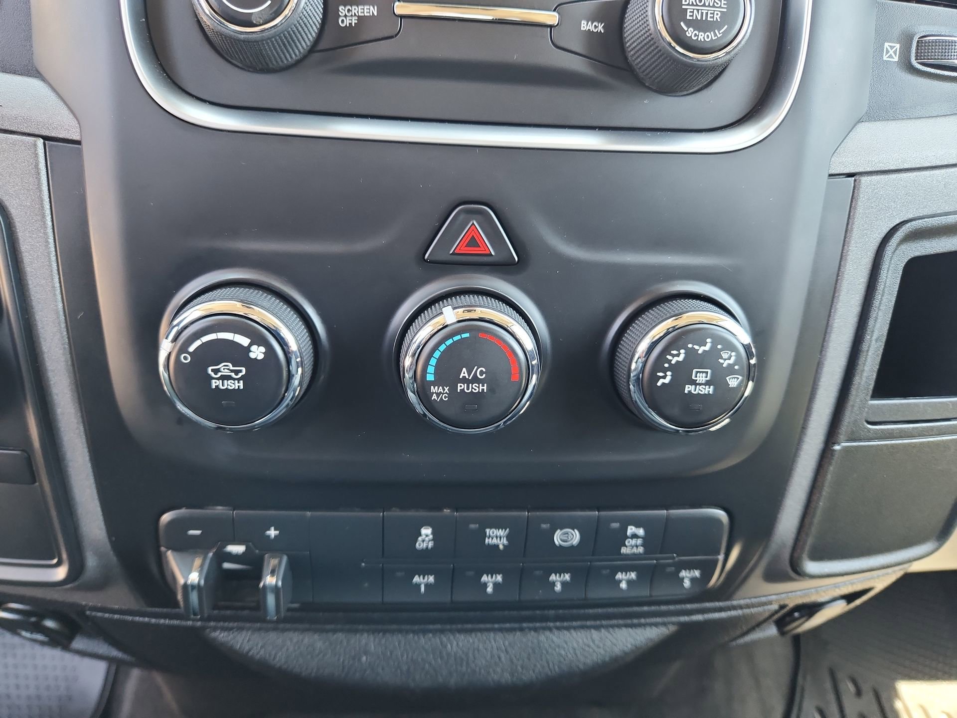 Certified 2017 RAM 3500 Tradesman w/ Chrome Appearance Group AWD/4WD image 16