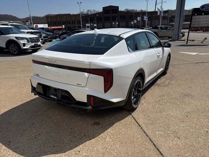 New 2026 Kia K4 GT-Line image 7