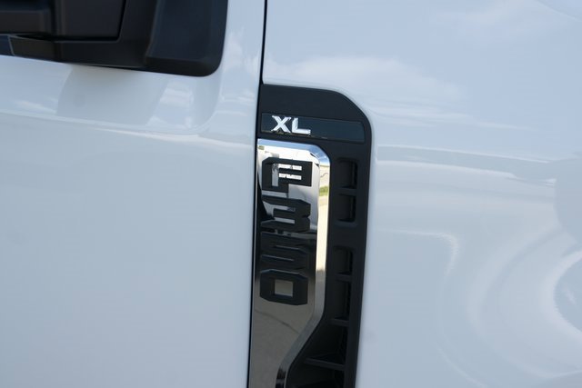 New 2026 Ford F350 XL image 9