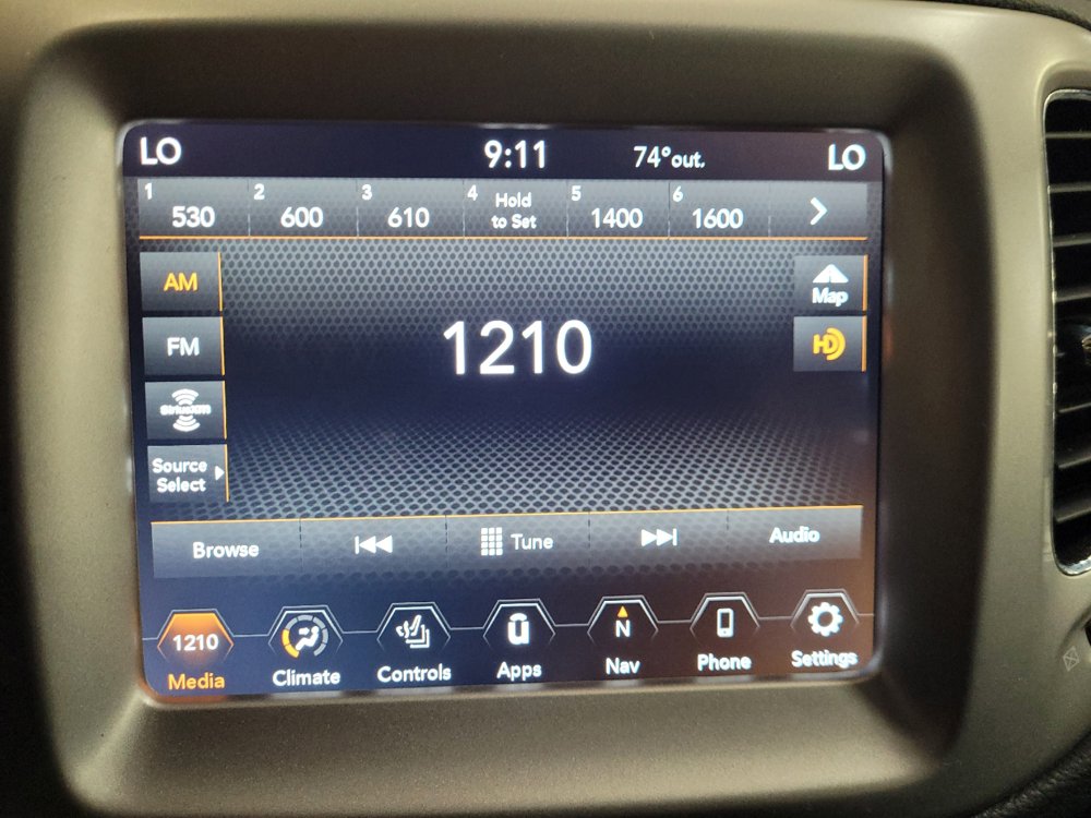 Used 2021 Jeep Compass Latitude AWD/4WD image 25