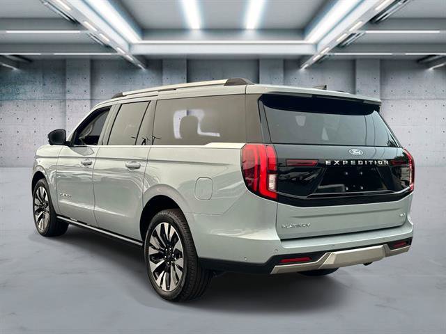 Used 2025 Ford Expedition Max Platinum w/ Driver's Package AWD/4WD image 6