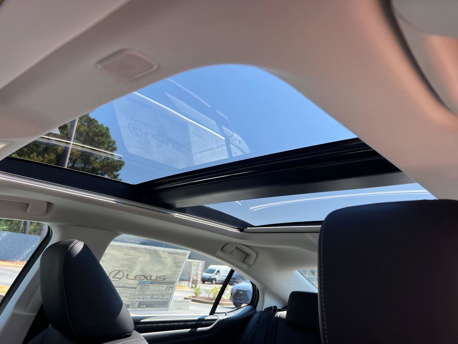 New 2025 Lexus ES 350 w/ Premium Package image 27