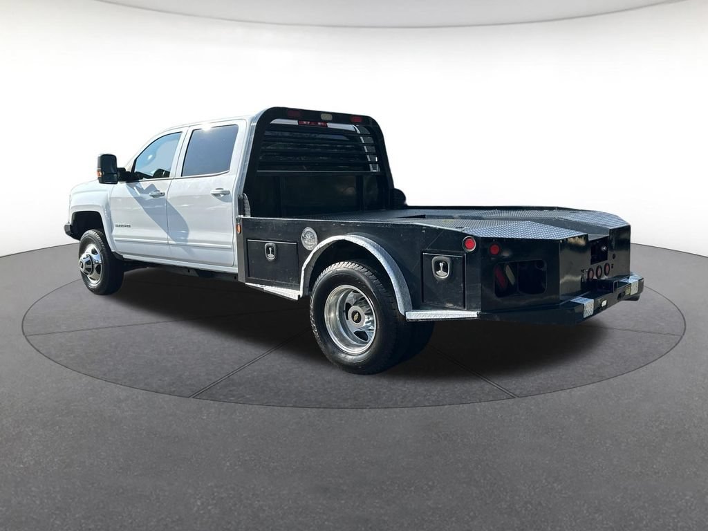 Used 2015 Chevrolet Silverado 3500 LT AWD/4WD image 3
