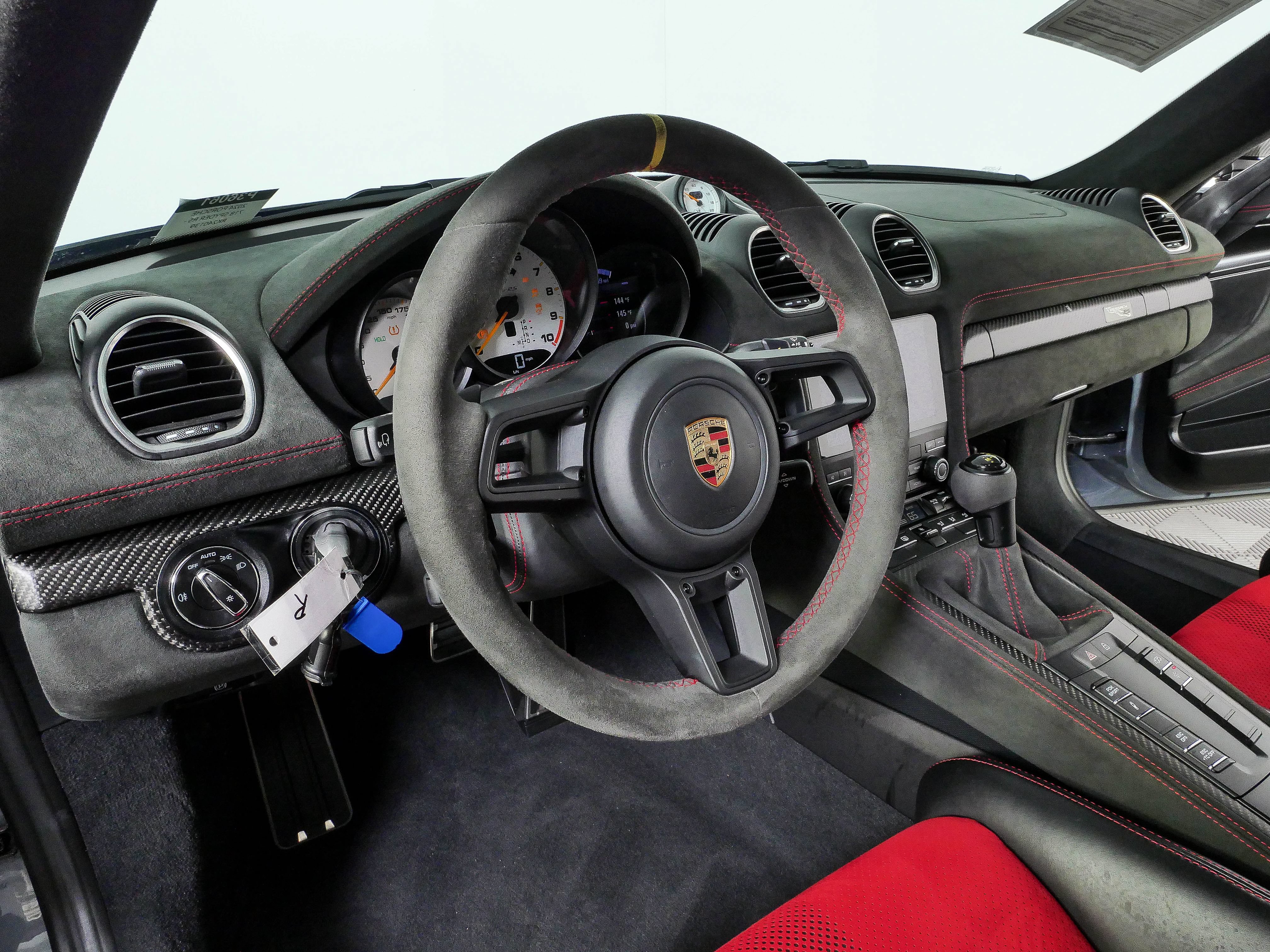 Certified 2024 Porsche 718 Boxster Spyder RS w/ Weissach Package RWD image 4