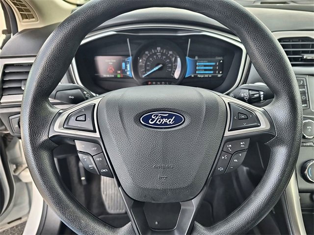 Used 2018 Ford Fusion S image 22