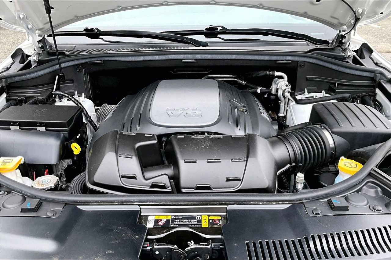 Certified 2023 Dodge Durango R/T AWD/4WD image 38
