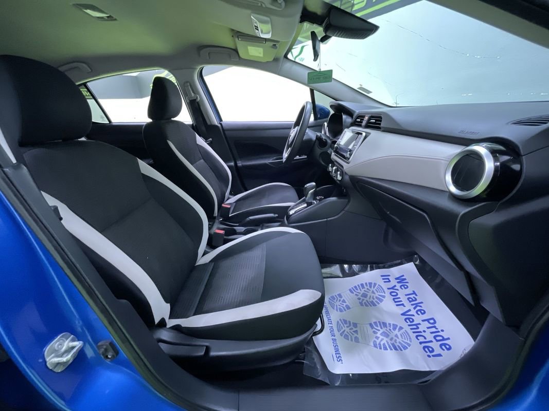 Used 2021 Nissan Versa SV image 28