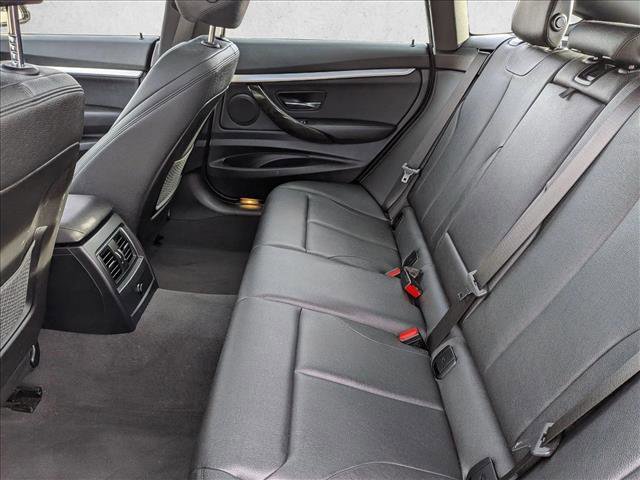 Used 2018 BMW 330i Gran Turismo xDrive image 18