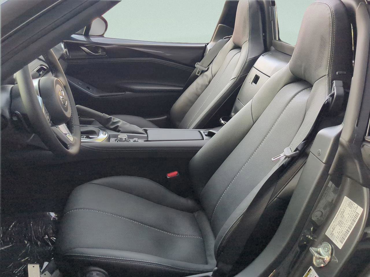 Used 2024 MAZDA MX-5 Miata RF Grand Touring image 9