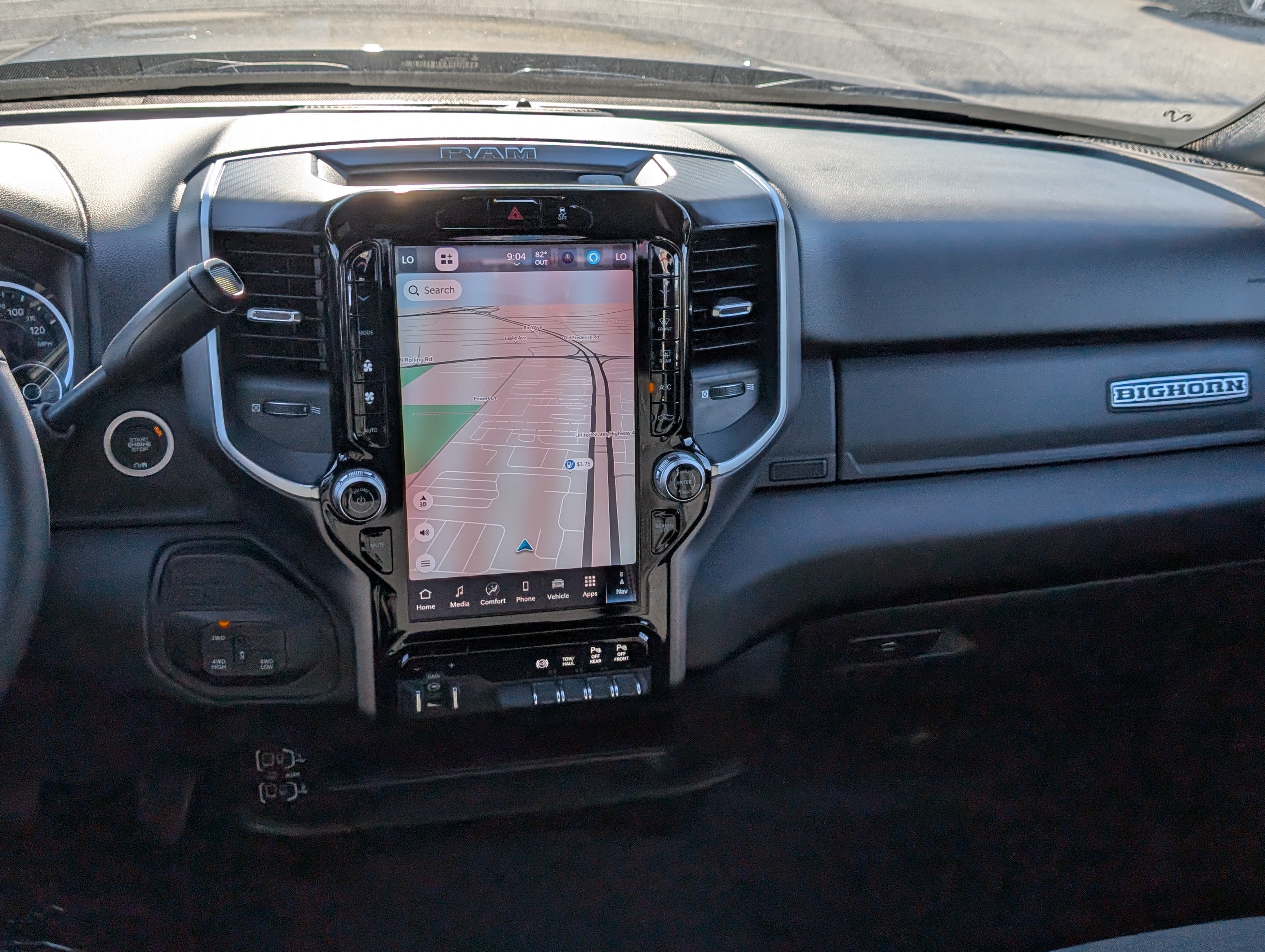 New 2025 RAM 2500 Big Horn AWD/4WD image 16