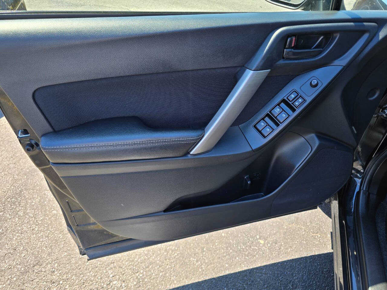 Used 2016 Subaru Forester 2.5i Premium w/ All-Weather Package image 14