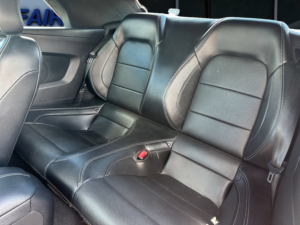 Used 2019 Ford Mustang GT Premium w/ Equipment Group 401A RWD image 12