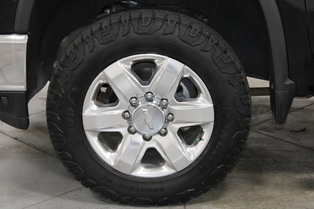 Used 2020 Chevrolet Silverado 3500 LTZ AWD/4WD image 20