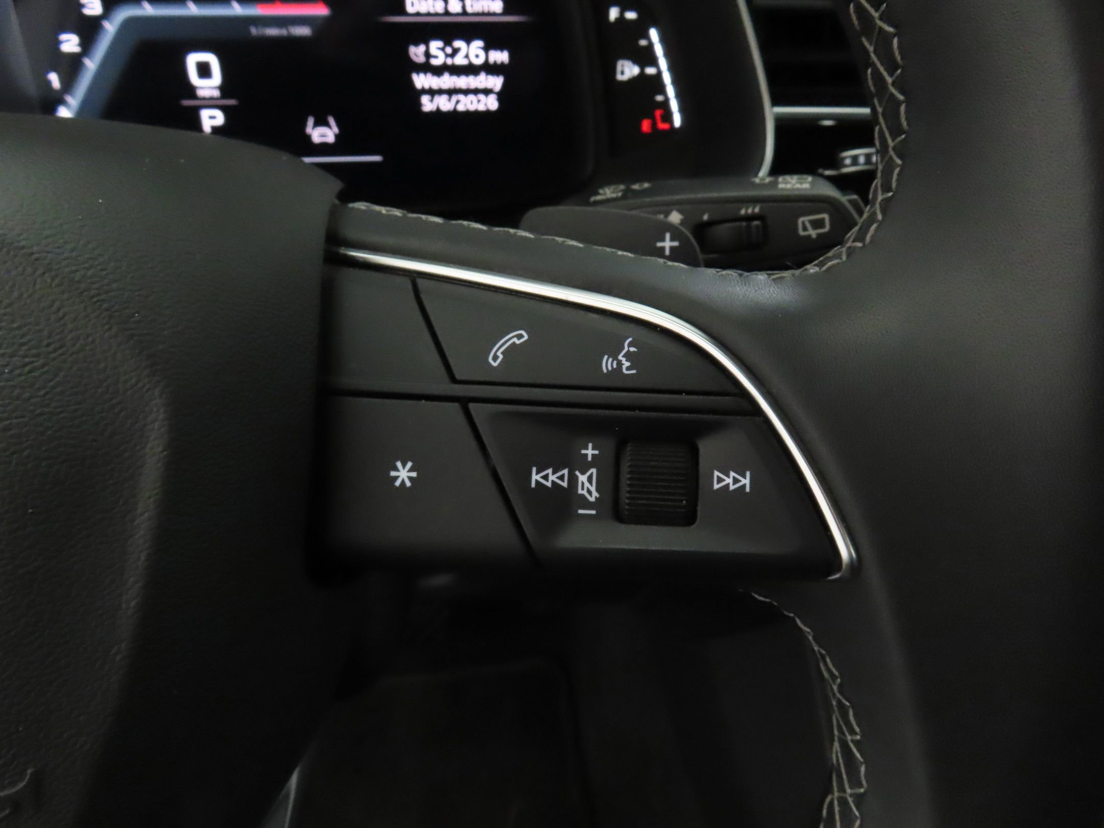Used 2025 Audi Q7 3.0T Premium Plus AWD/4WD image 13