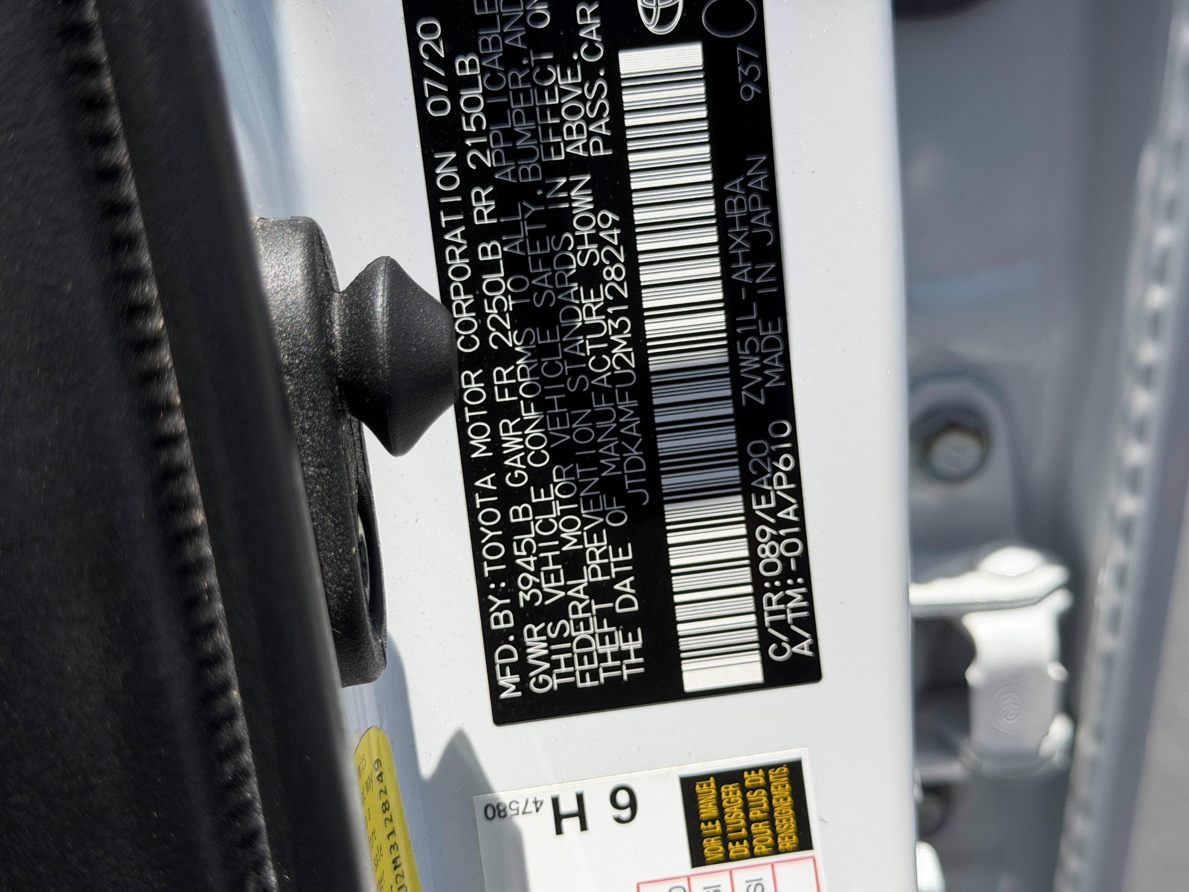 Used 2021 Toyota Prius FWD image 39