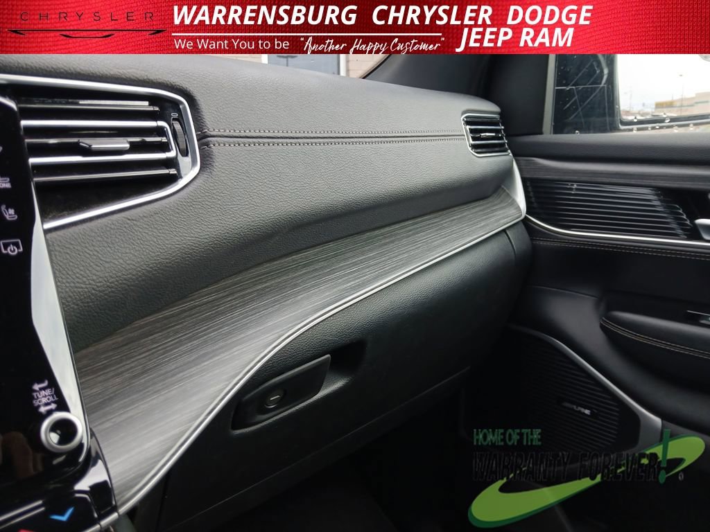 Used 2024 Jeep Wagoneer Series II w/ Flexible Seating Group AWD/4WD image 27