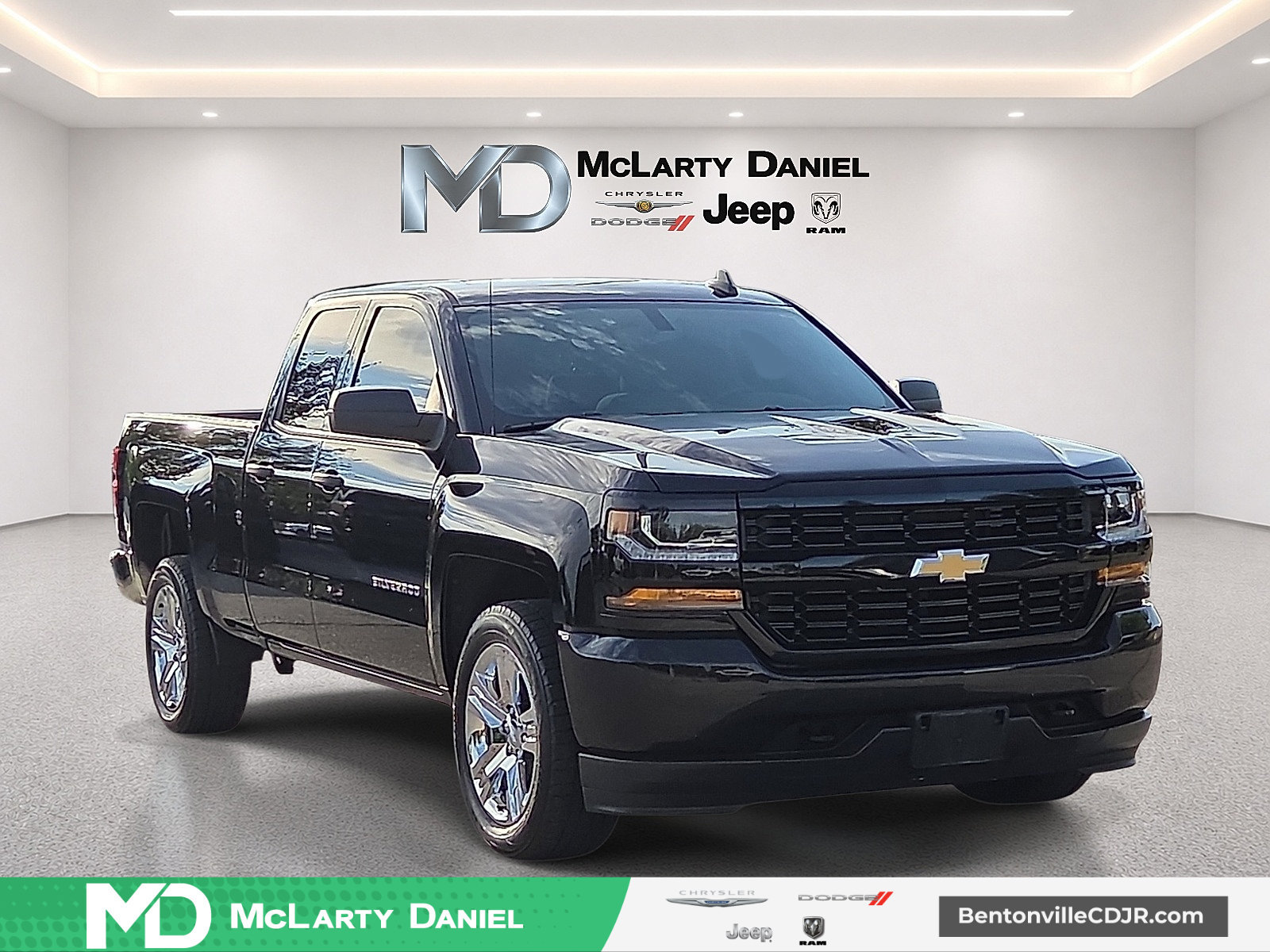 Used 2019 Chevrolet Silverado 1500 Custom w/ Custom Convenience Package