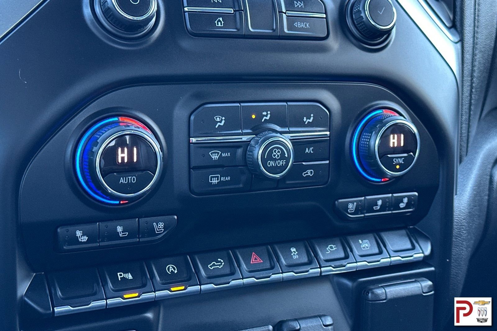 Certified 2019 Chevrolet Silverado 1500 LTZ w/ LTZ Plus Package image 23