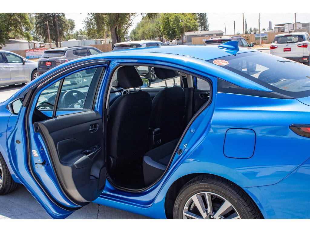 Used 2023 Nissan Versa SV FWD image 13