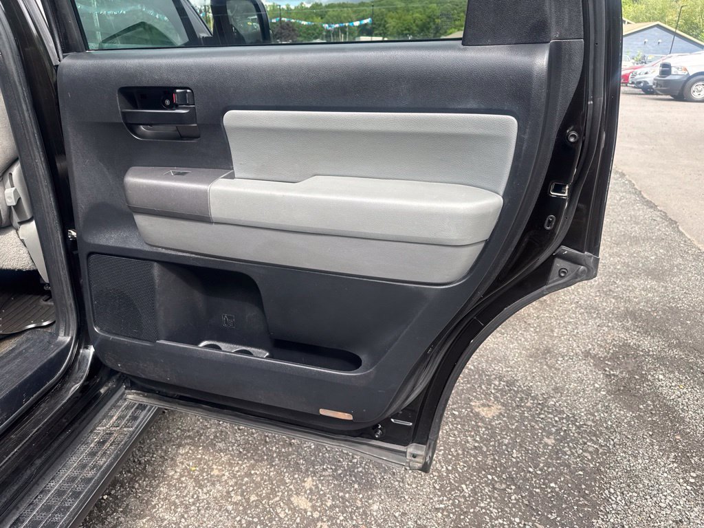 Used 2012 Toyota Sequoia SR5 AWD/4WD image 42