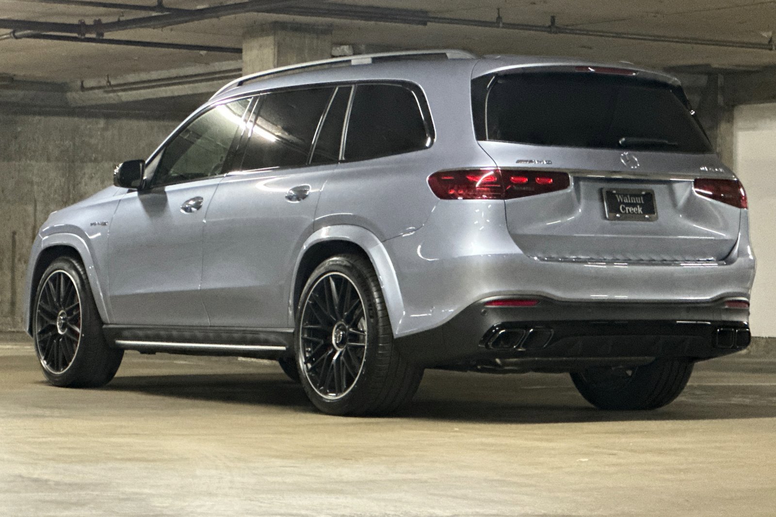 New 2025 Mercedes-Benz GLS 63 AMG 4MATIC image 3