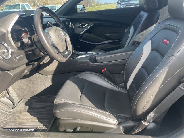 Used 2021 Chevrolet Camaro SS image 8