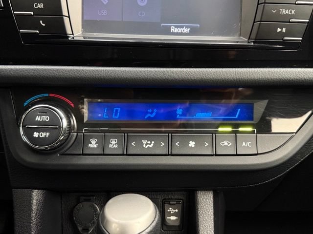 Used 2015 Toyota Corolla S FWD image 30