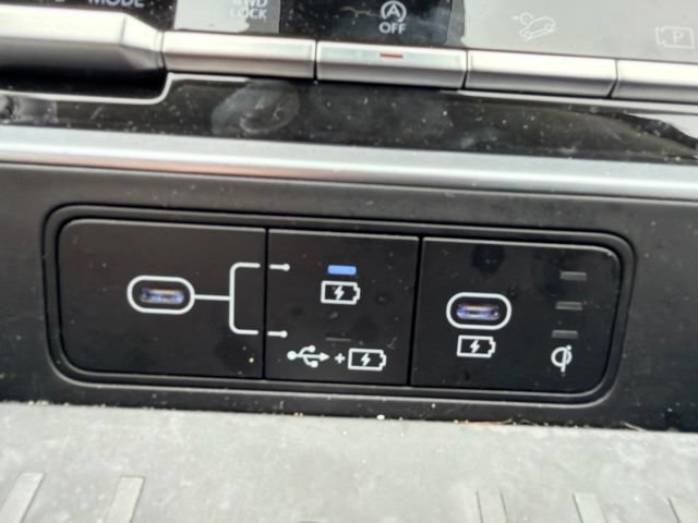 Used 2025 Hyundai Santa Fe XRT AWD/4WD image 46