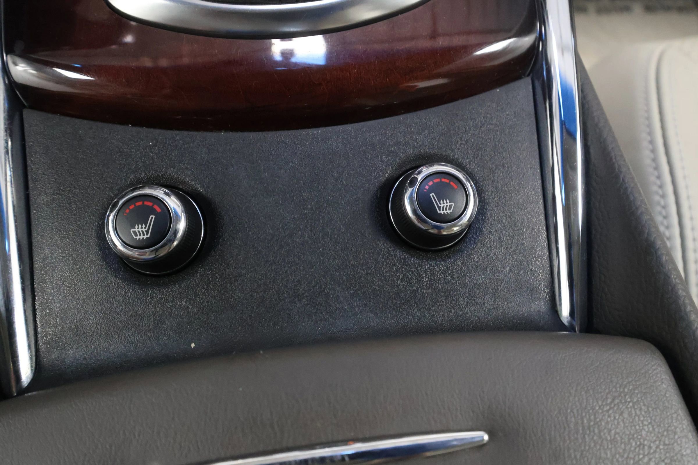 Used 2011 INFINITI G37 Journey w/ Premium Pkg image 23