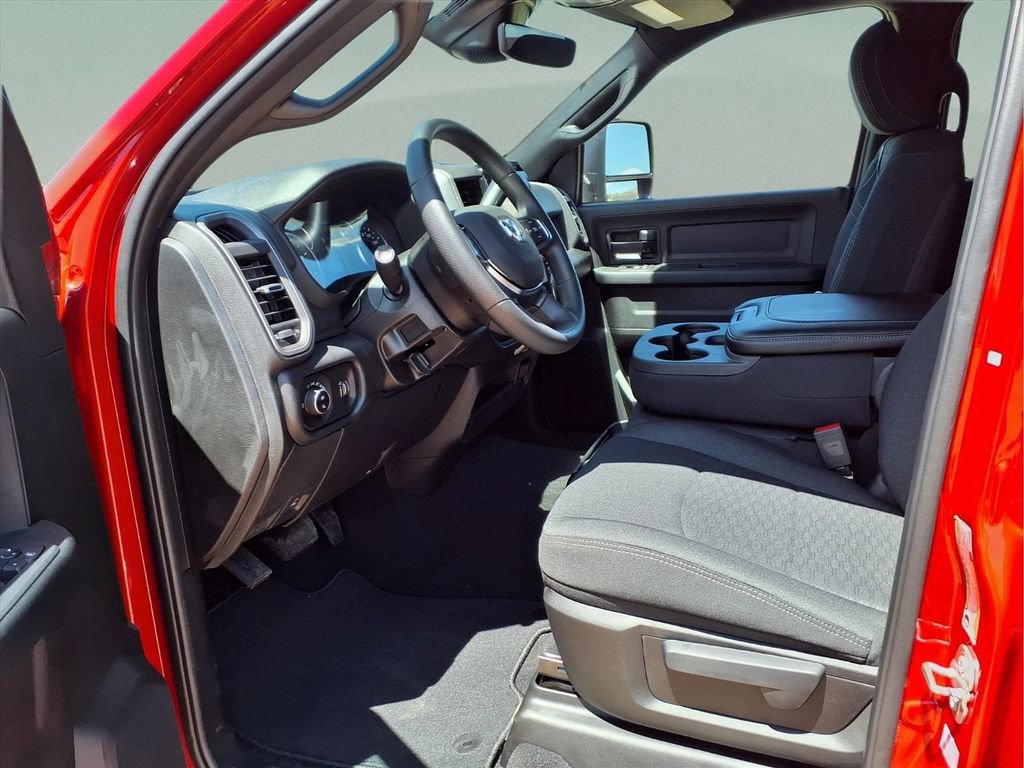 New 2026 RAM 2500 Tradesman AWD/4WD image 18