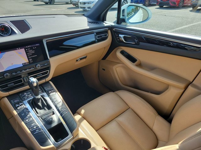 Used 2019 Porsche Macan image 23