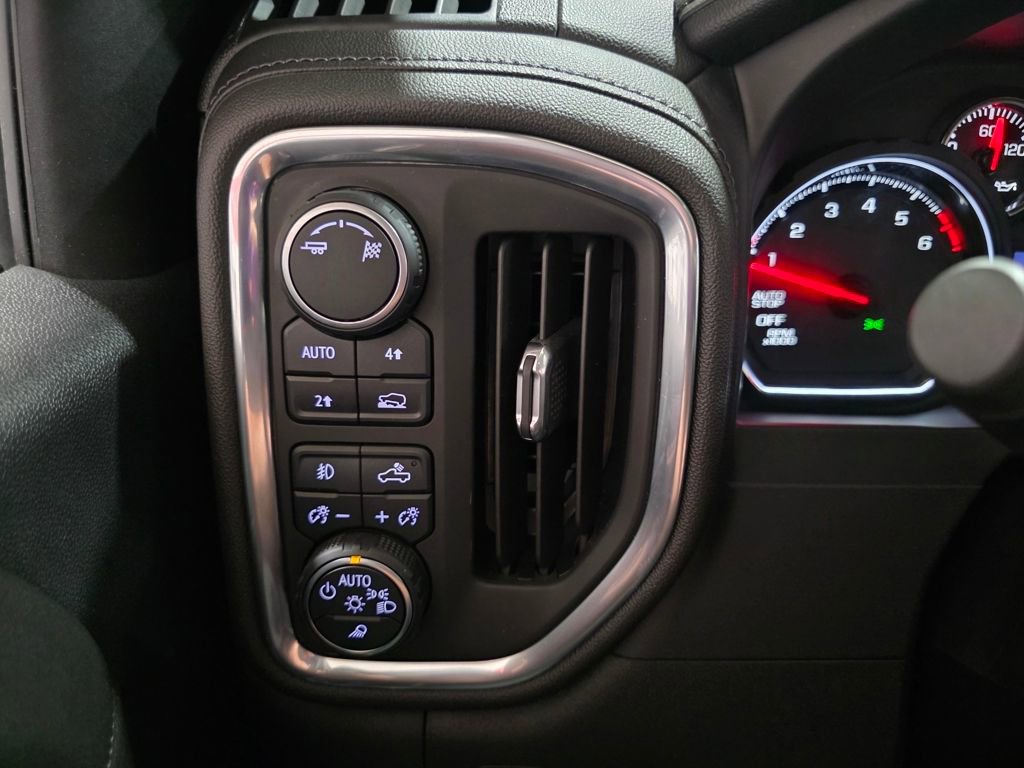 Used 2019 Chevrolet Silverado 1500 LTZ w/ LTZ Plus Package AWD/4WD image 30