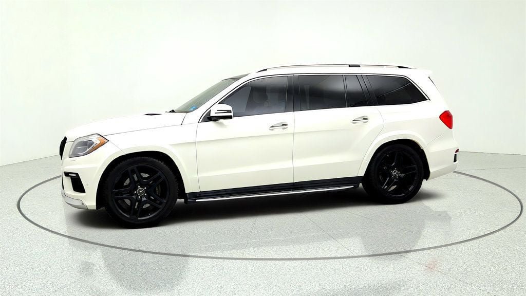 Used 2014 Mercedes-Benz GL 550 4MATIC image 8