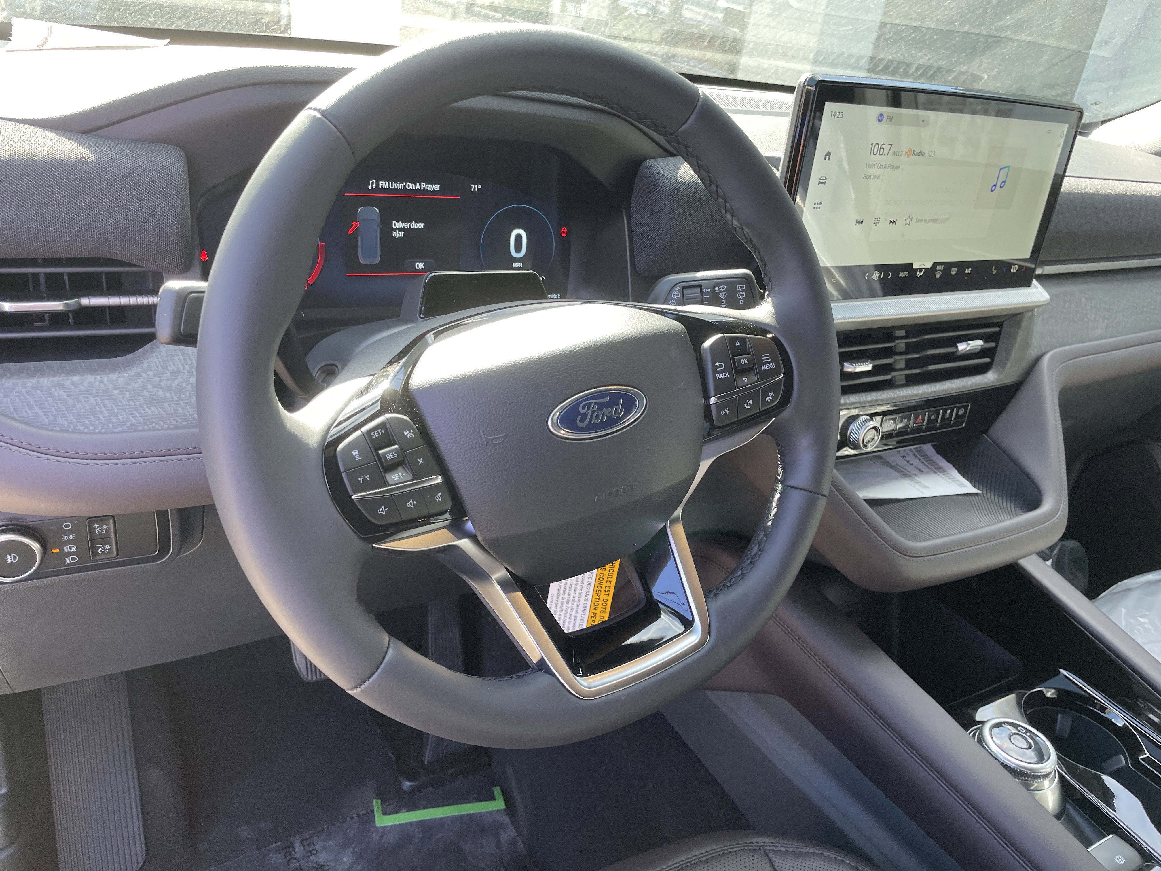 New 2026 Ford Explorer Platinum image 11