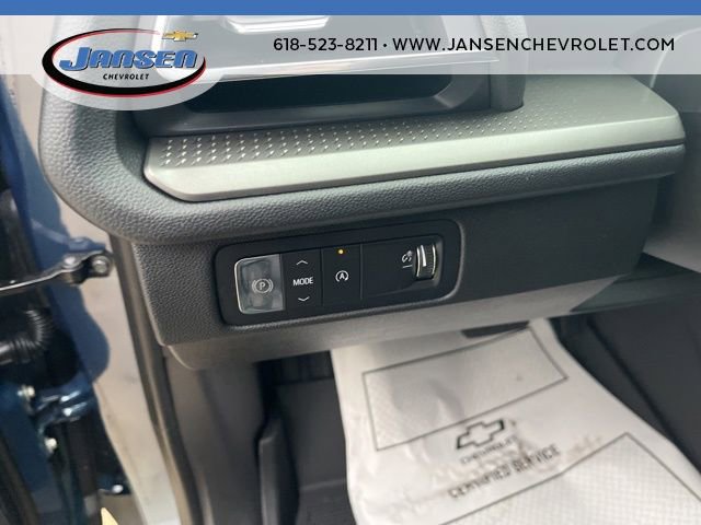 New 2026 Chevrolet Traverse LT w/ Driver Confidence Package FWD image 22
