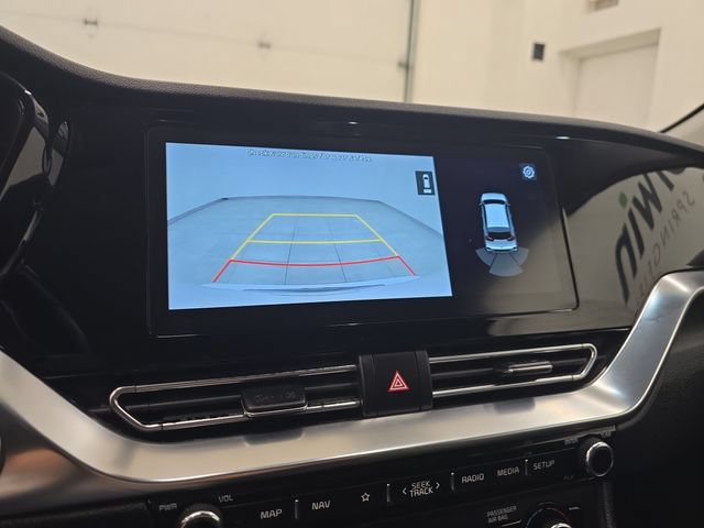 Used 2020 Kia Niro EX Premium FWD image 22