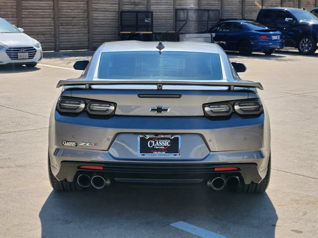Used 2019 Chevrolet Camaro ZL1 RWD image 14