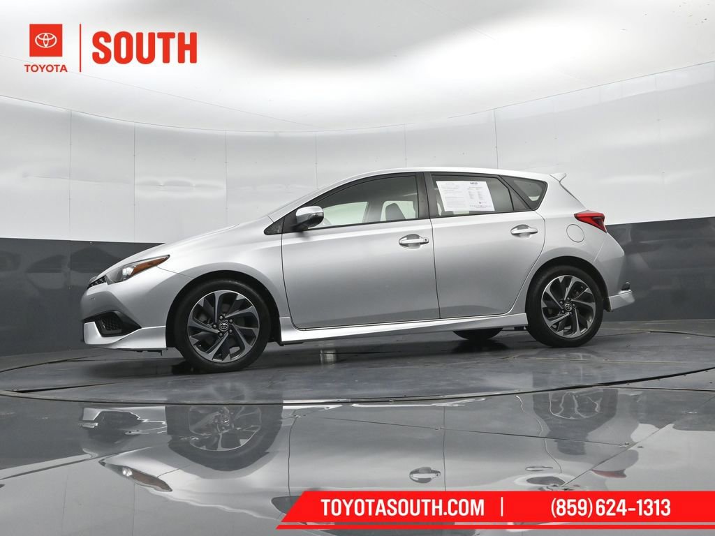 Used 2017 Toyota Corolla iM image 37