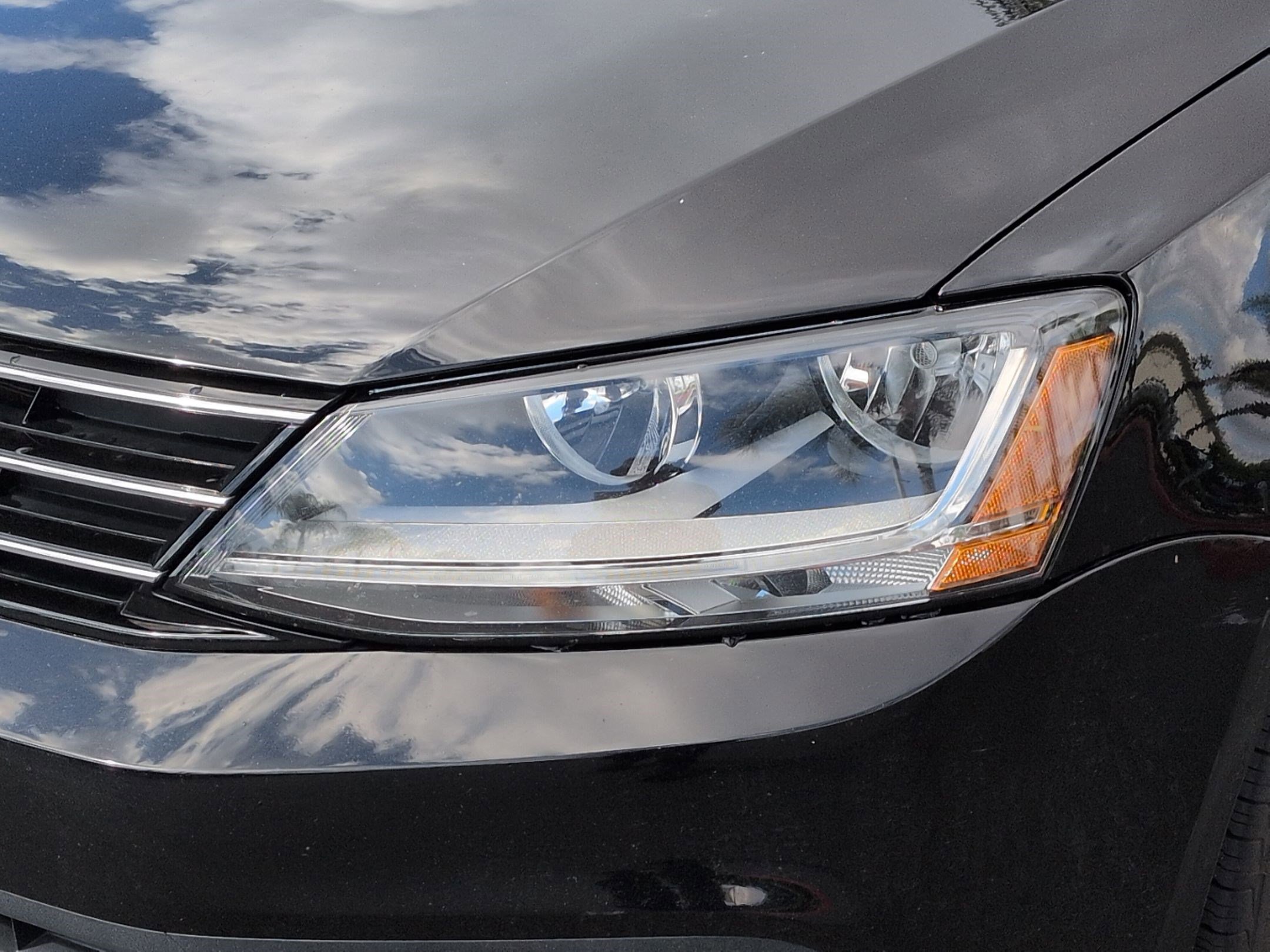 Used 2017 Volkswagen Jetta S image 6