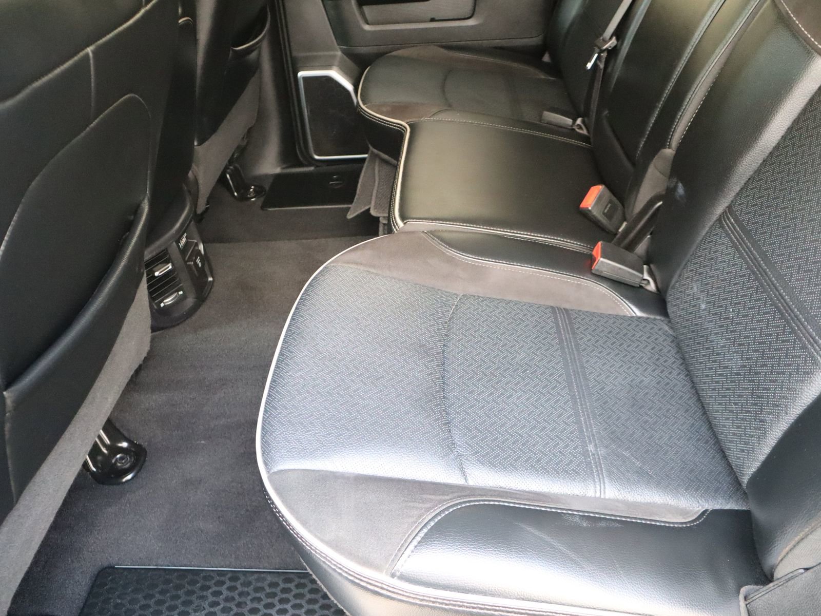 Used 2024 RAM 2500 Laramie w/ Cold Weather Group image 54