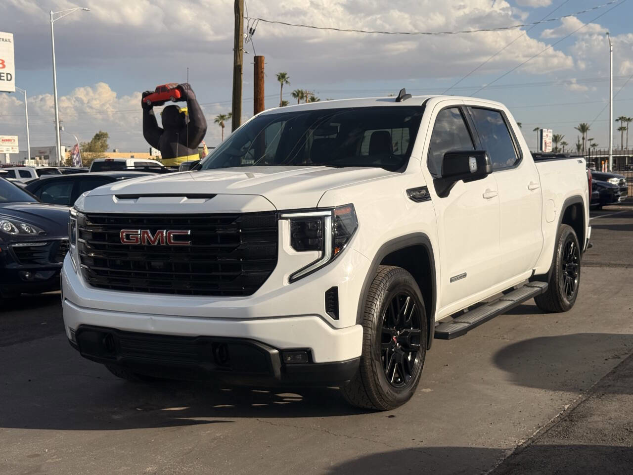 Used 2023 GMC Sierra 1500 Elevation w/ Elevation Premium Package image 1