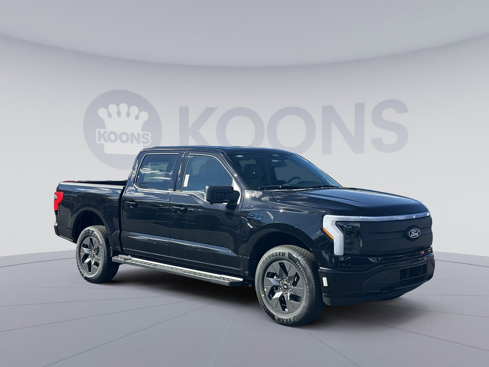 New 2025 Ford F150 Lightning Flash image 10
