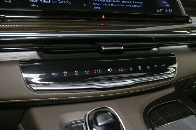 Used 2024 Cadillac Escalade Sport w/ LPO, ONYX Package AWD/4WD image 33