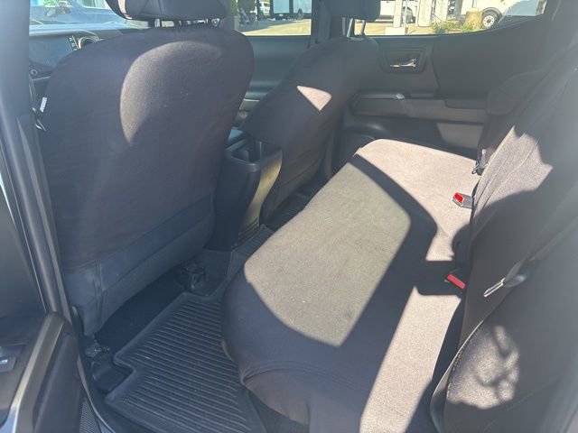 Used 2023 Toyota Tacoma TRD Off-Road AWD/4WD image 7