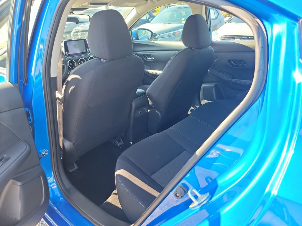 Certified 2024 Nissan Sentra SV FWD image 9
