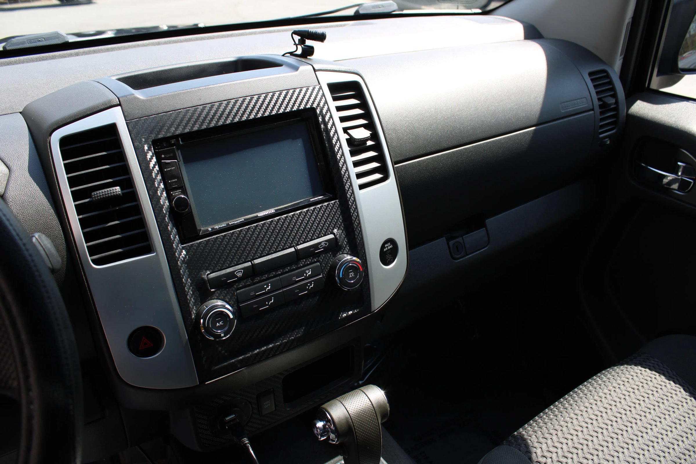 Used 2010 Nissan Frontier SE w/ SE Value Truck Pkg RWD image 13