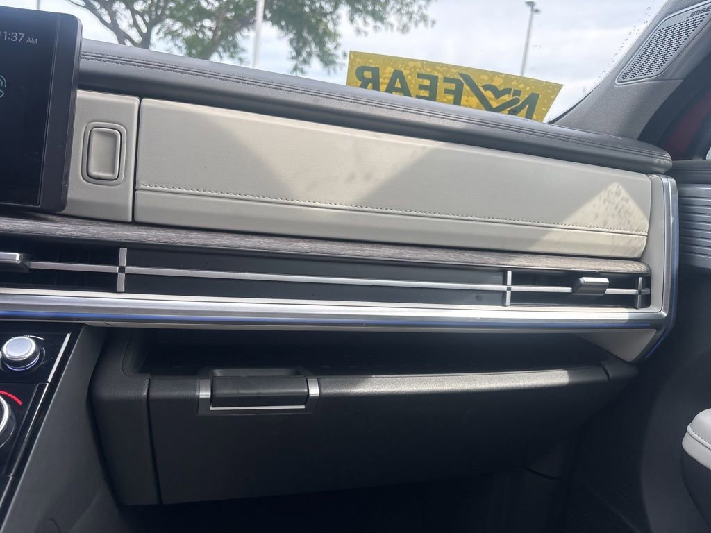 Used 2024 Hyundai Santa Fe Limited image 30